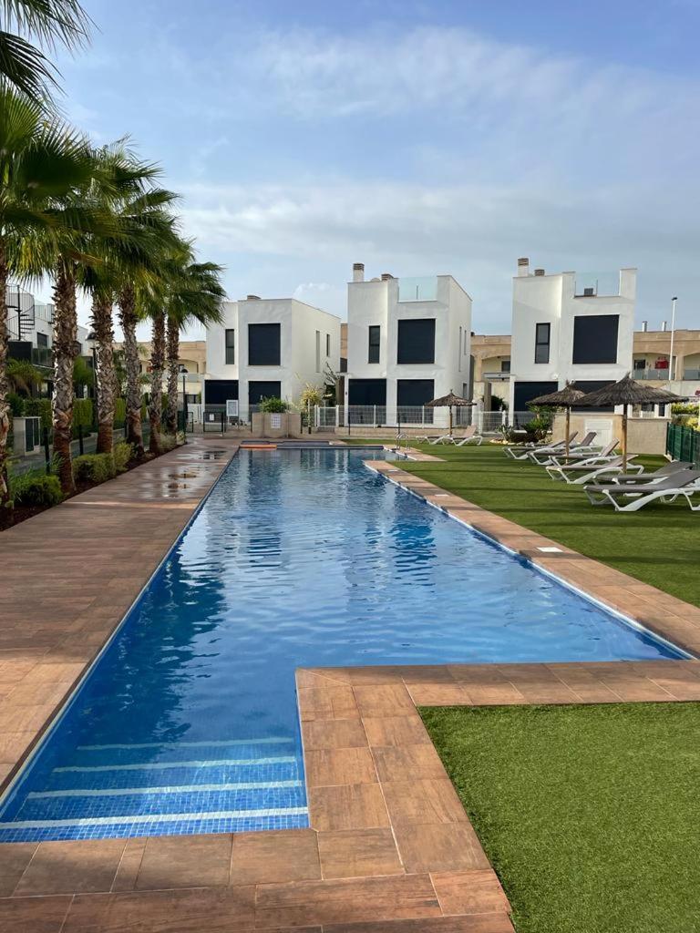 Fun Holiday Apartment Punta Prima Torrevieja Extérieur photo